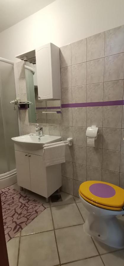 Andela Home - Krka Waterfalls Lozovac Bagian luar foto