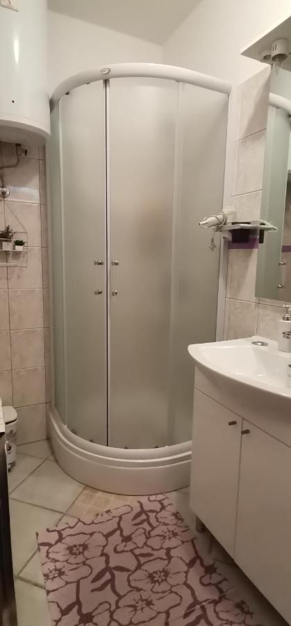 Andela Home - Krka Waterfalls Lozovac Bagian luar foto