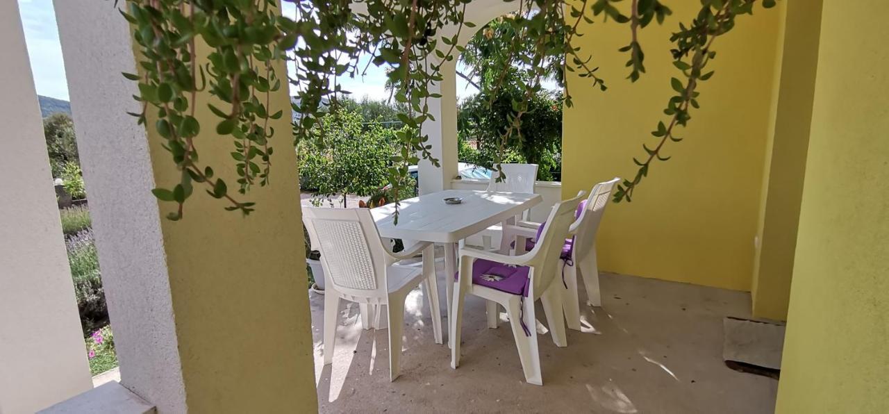 Andela Home - Krka Waterfalls Lozovac Bagian luar foto