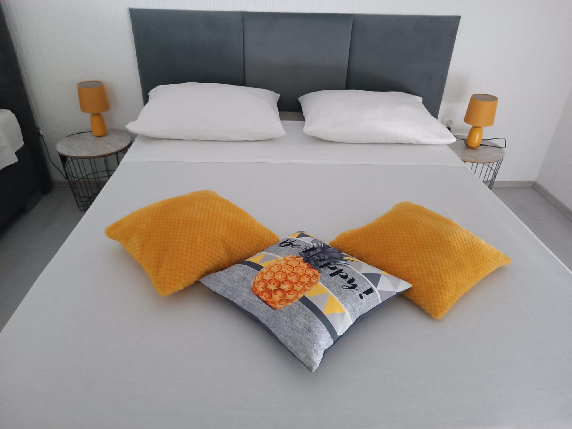 Andela Home - Krka Waterfalls Lozovac Bagian luar foto