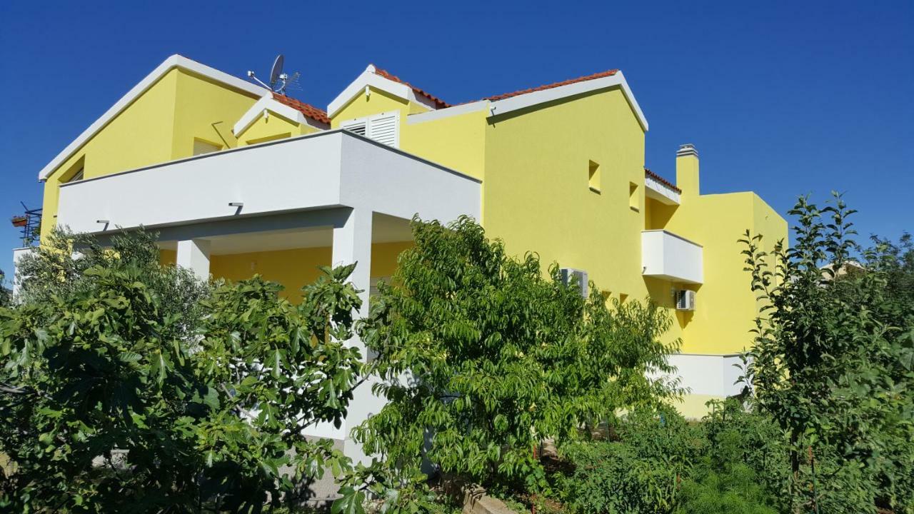 Andela Home - Krka Waterfalls Lozovac Bagian luar foto